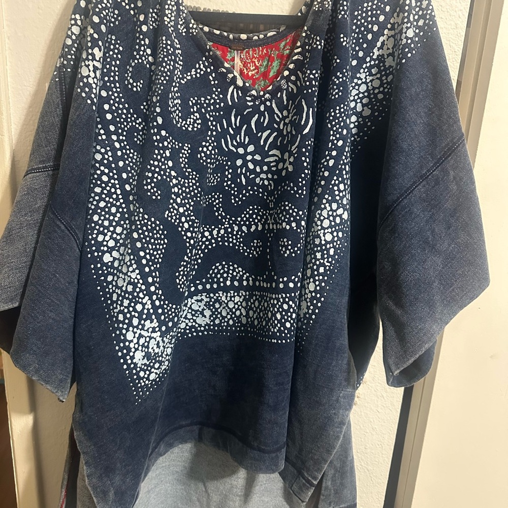 Free peoples poncho